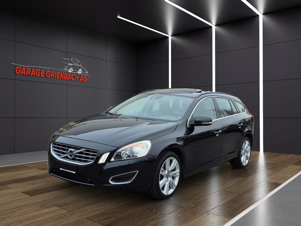 VOLVO V60 2.0 D3 Summum S/S, Diesel, Occasion / Gebraucht, Automat