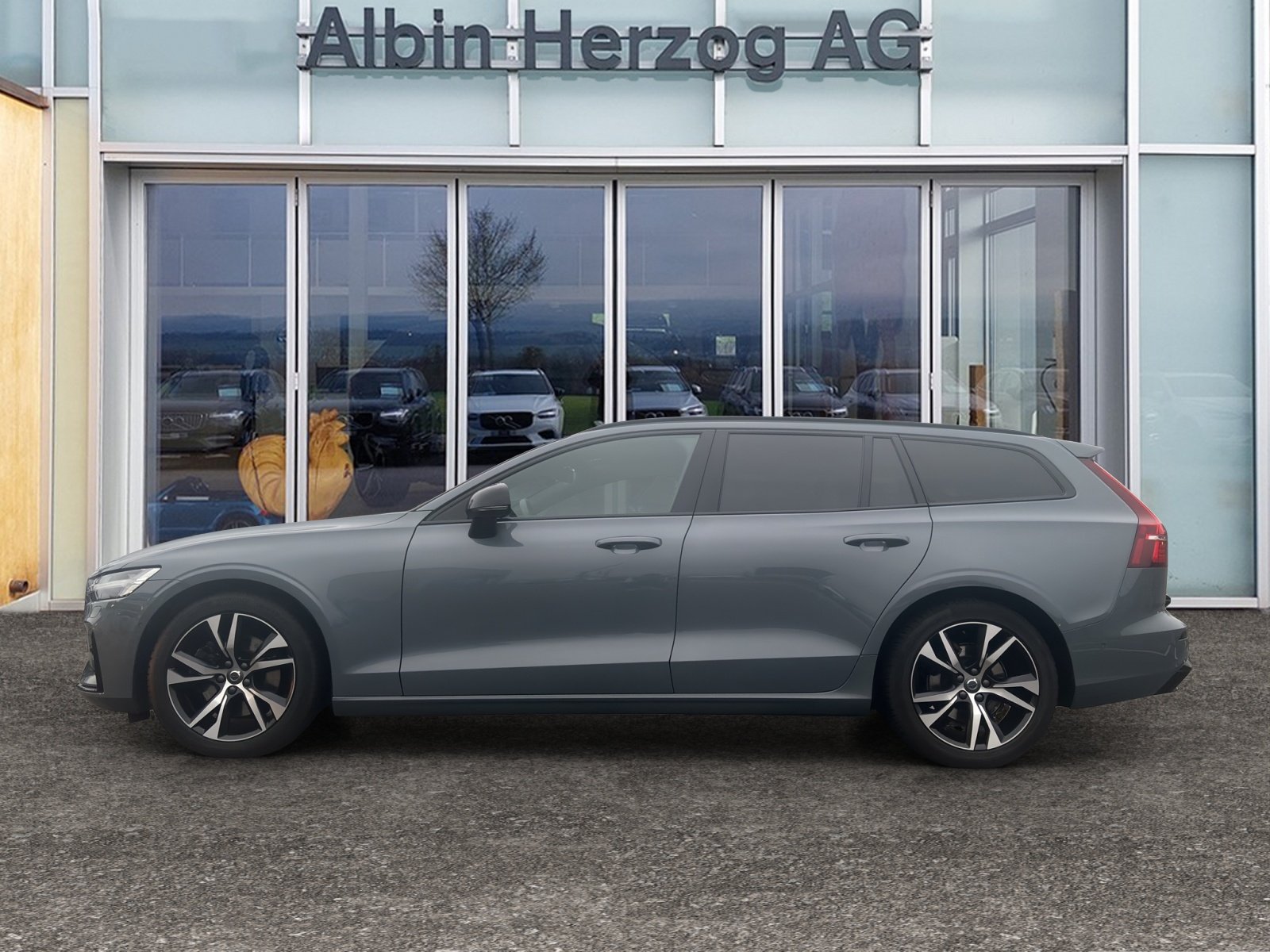 VOLVO V60 2.0 B4 Ultimate Dark, Mild-Hybrid Diesel/Elektro, Occasion / Gebraucht, Automat - 2
