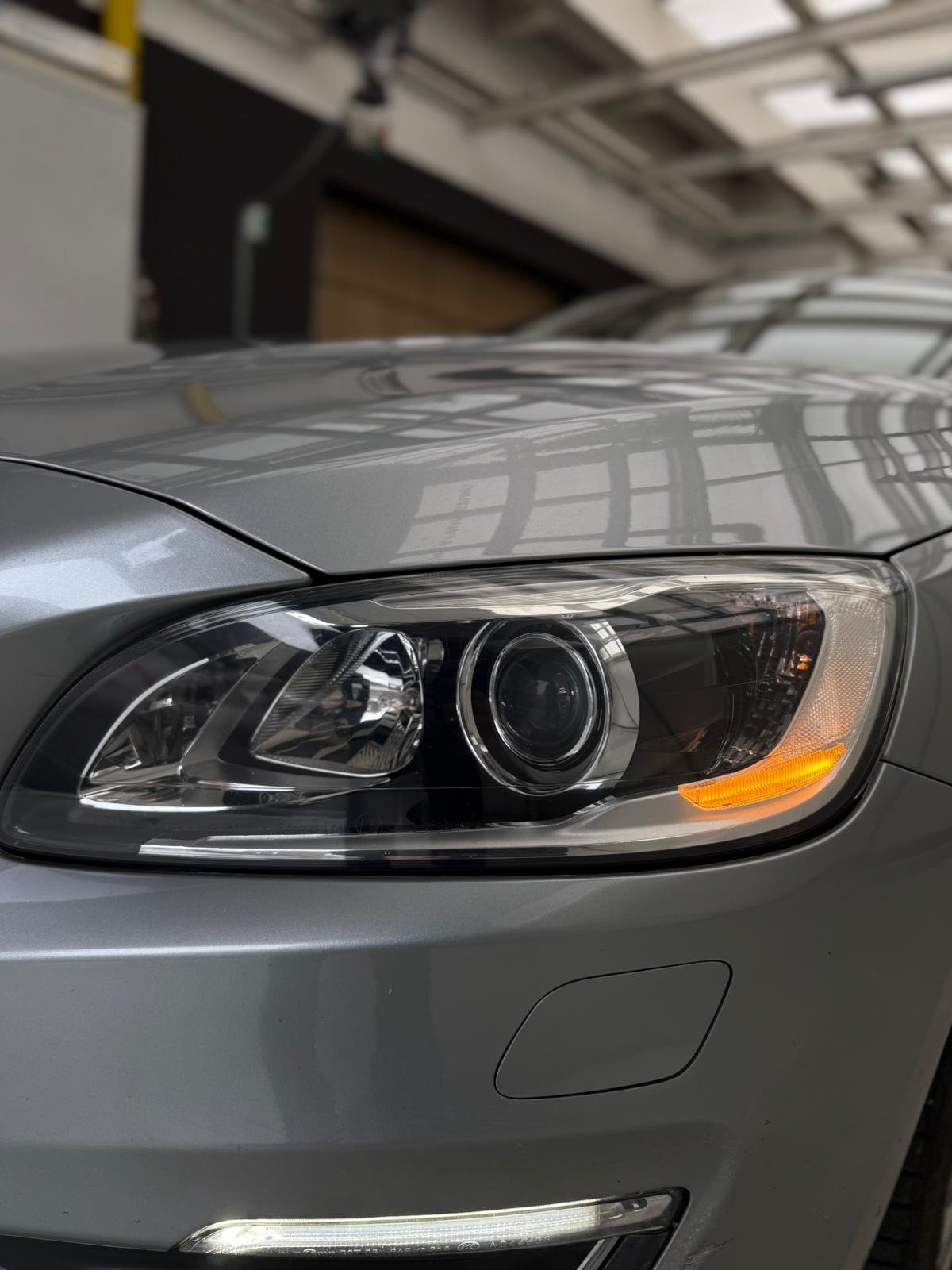 VOLVO V60 D5 AWD Summum Geartronic, Diesel, Occasion / Utilisé, Automatique - 5