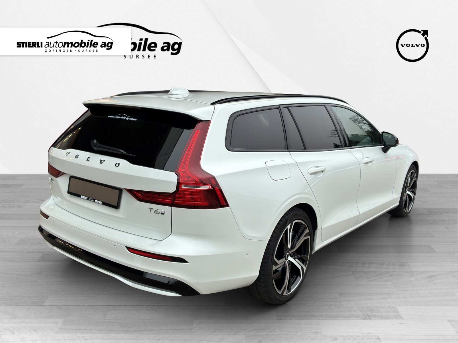 VOLVO V60 2.0 T6 TE Plus Dark eAWD, Hybride Rechargeable Essence/Électricité, Occasion / Utilisé, Automatique - 5