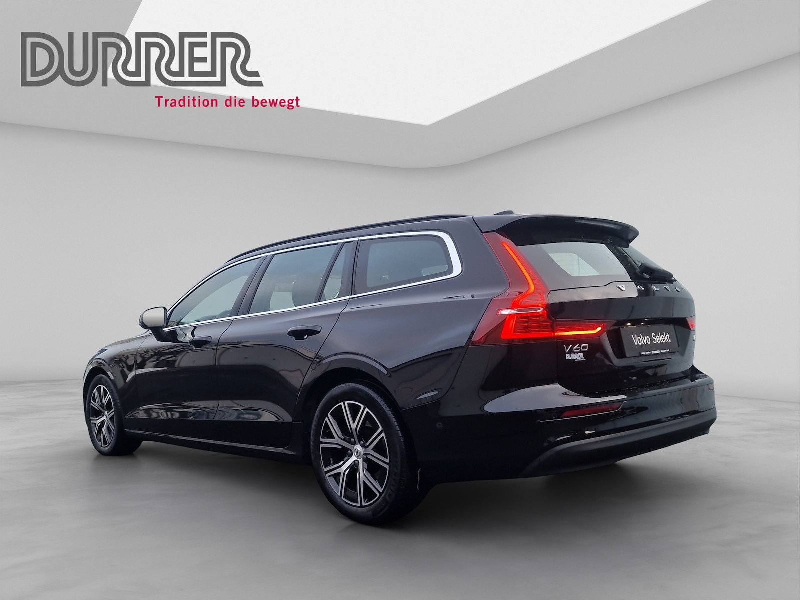VOLVO V60 2.0 B3 Core, Hybride Léger Essence/Électricité, Occasion / Utilisé, Automatique - 3