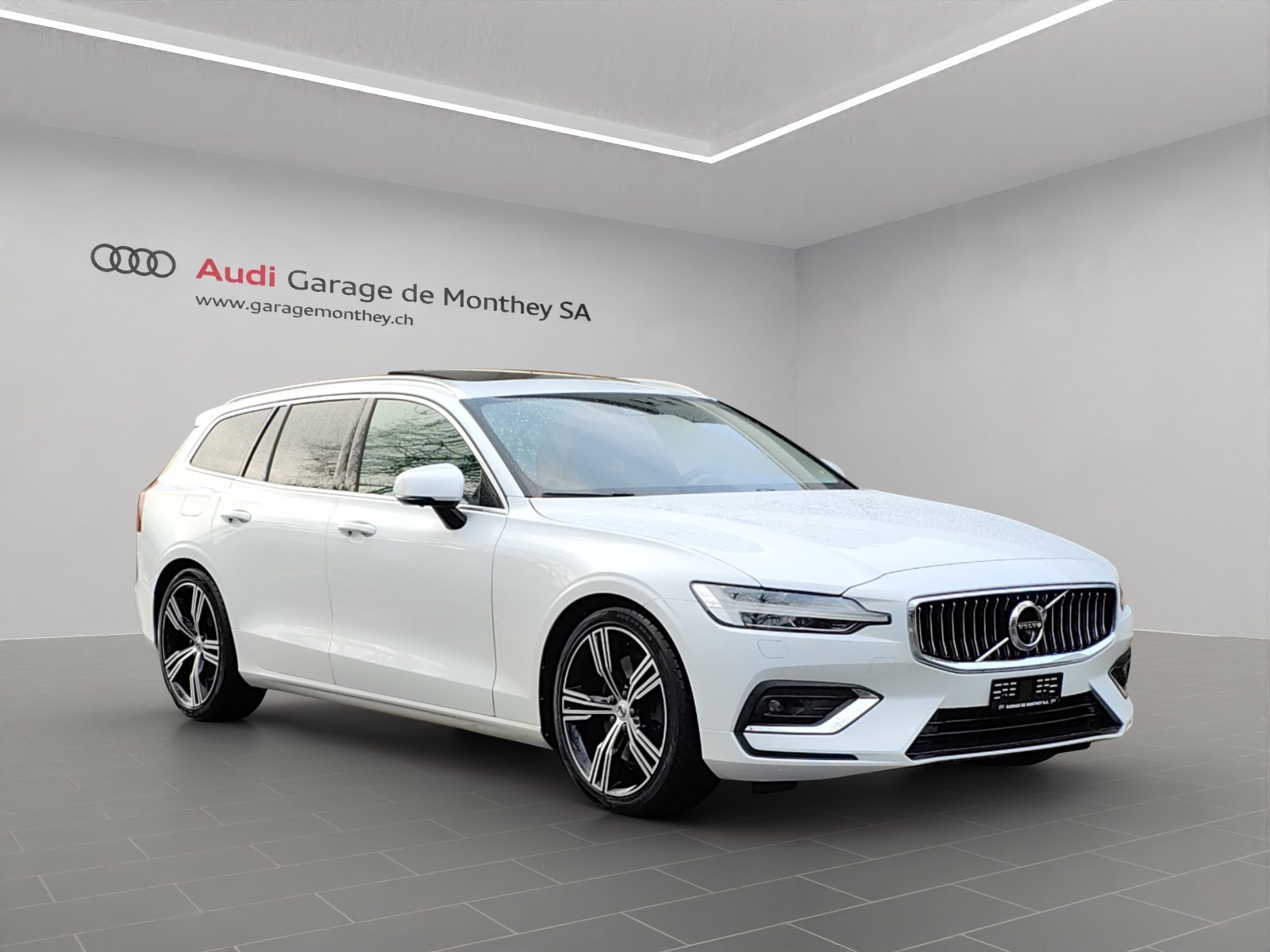 VOLVO V60 T6 AWD Inscription Geartronic, Essence, Occasion / Utilisé, Automatique - 6