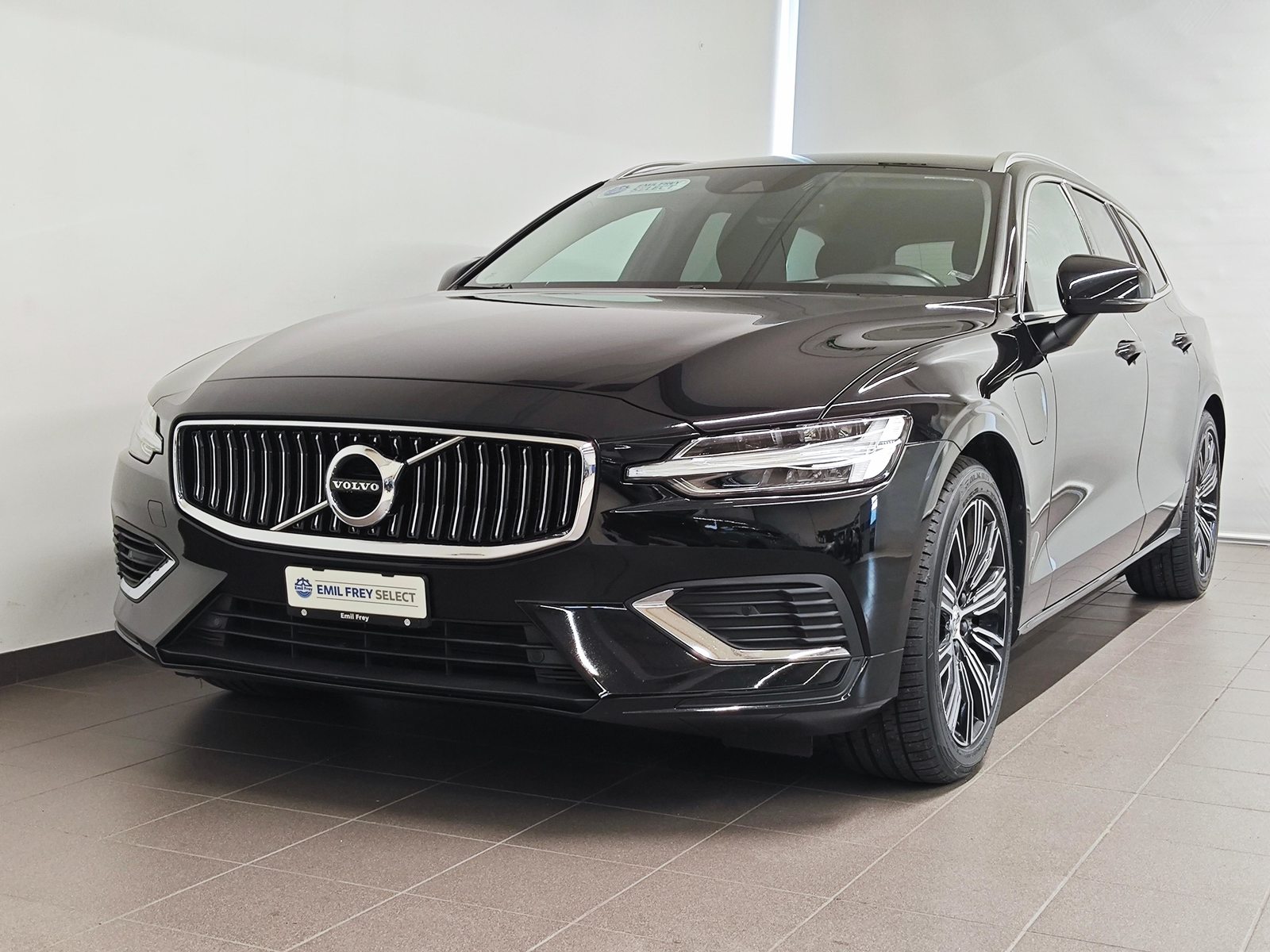 VOLVO V60 2.0 T6 TE Inscription eAWD - Gancio traino elettrico inc