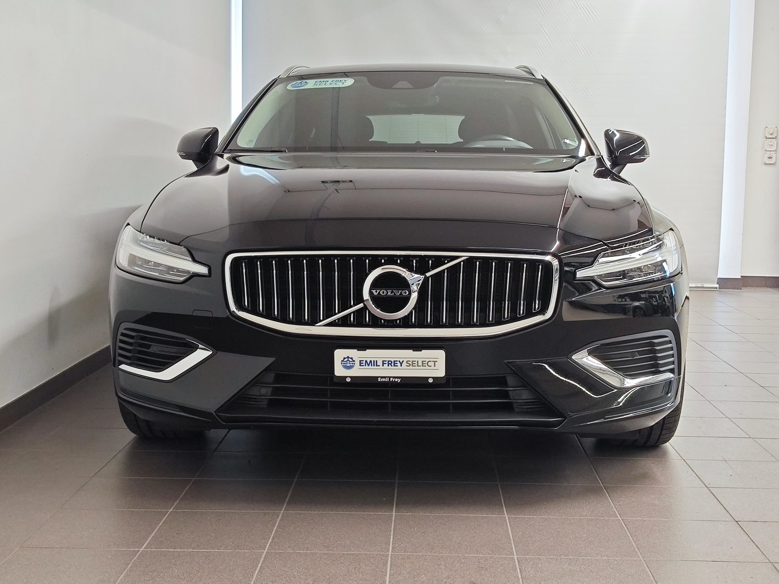 VOLVO V60 2.0 T6 TE Inscription eAWD - Gancio traino elettrico & P, Hybride Rechargeable Essence/Électricité, Occasion / Utilisé, Automatique - 5
