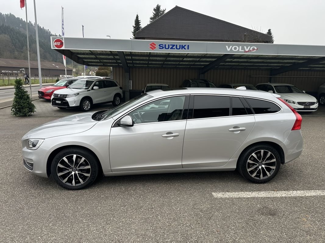 VOLVO V60 2.4 D4 Summum AWD, Diesel, Occasion / Gebraucht, Automatik - 3