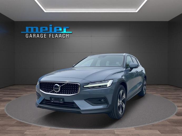 VOLVO V60 Cross Country 2.0 B4 Ultimate AWD, Hybride Léger Diesel/Électricité, Occasion / Utilisé, Automatique