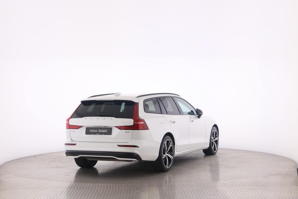 VOLVO V60 2.0 B4 Plus Dark, Mild-Hybrid Benzin/Elektro, Occasion / Gebraucht, Automatik - 2