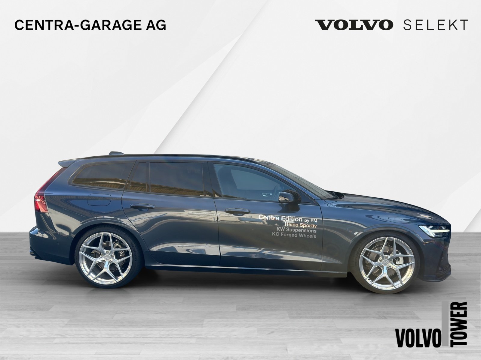 VOLVO V60 B4 Benzin Mild Hybrid Ultra Dark DCT, Mild-Hybrid Petrol/Electric, Second hand / Used, Automatic - 4