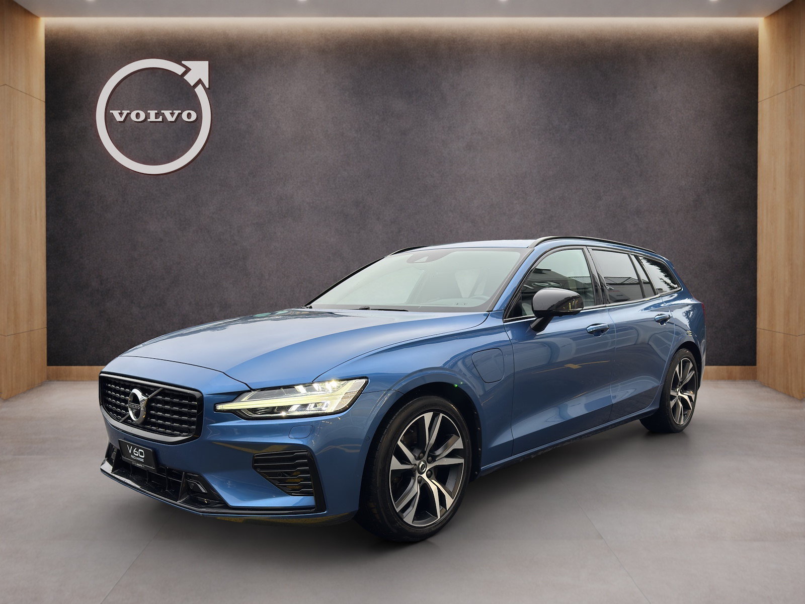 VOLVO V60 2.0 T6 TE R-Design eAWD