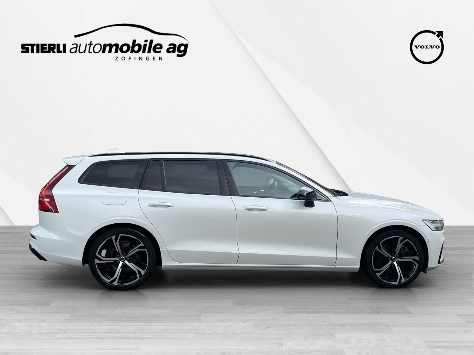 VOLVO V60 2.0 T6 TE Ultimate Dark eAWD, Plug-in-Hybrid Benzin/Elektro, Occasion / Gebraucht, Automatik - 4