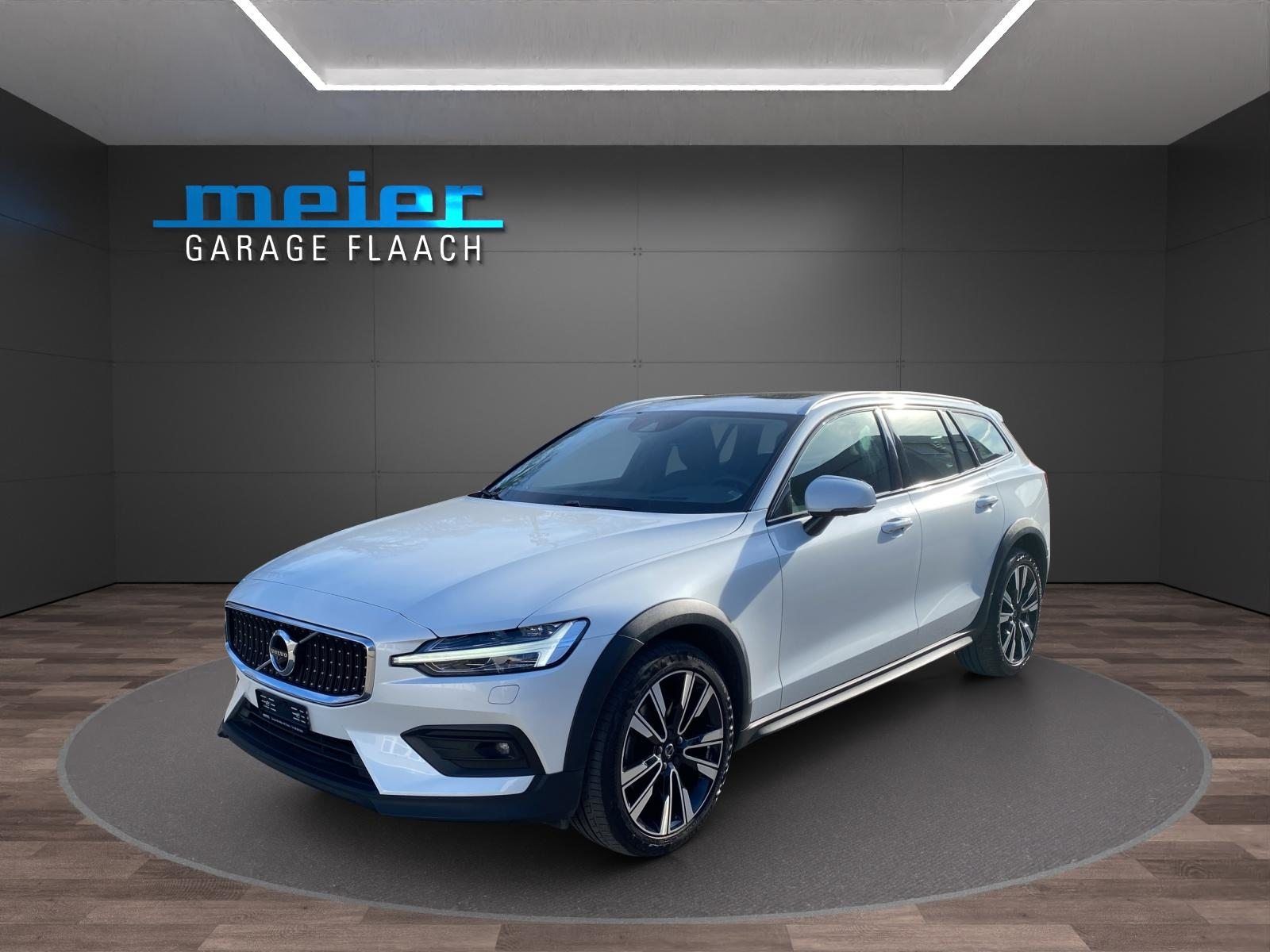 VOLVO V60 Cross Country 2.0 B4 Ultimate AWD