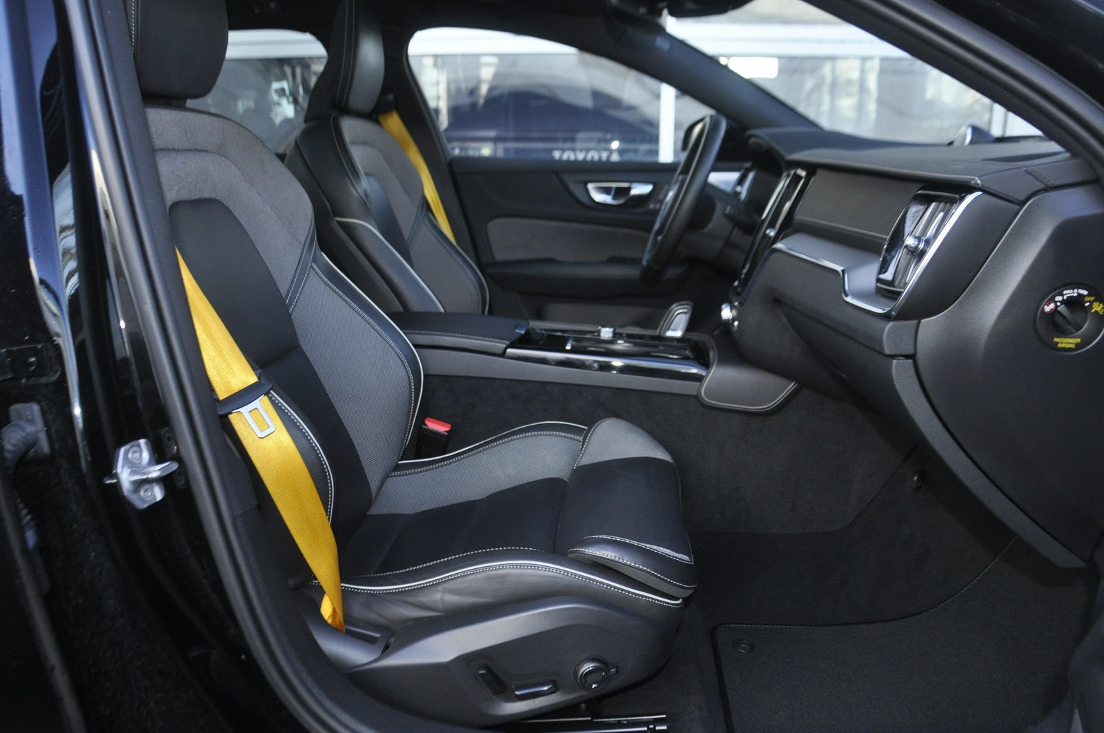 VOLVO V60 T8 eAWD Twin Engine Polestar Geartronic I Anhänge, Plug-in-Hybrid Benzin/Elektro, Occasion / Gebraucht, Automatik - 5