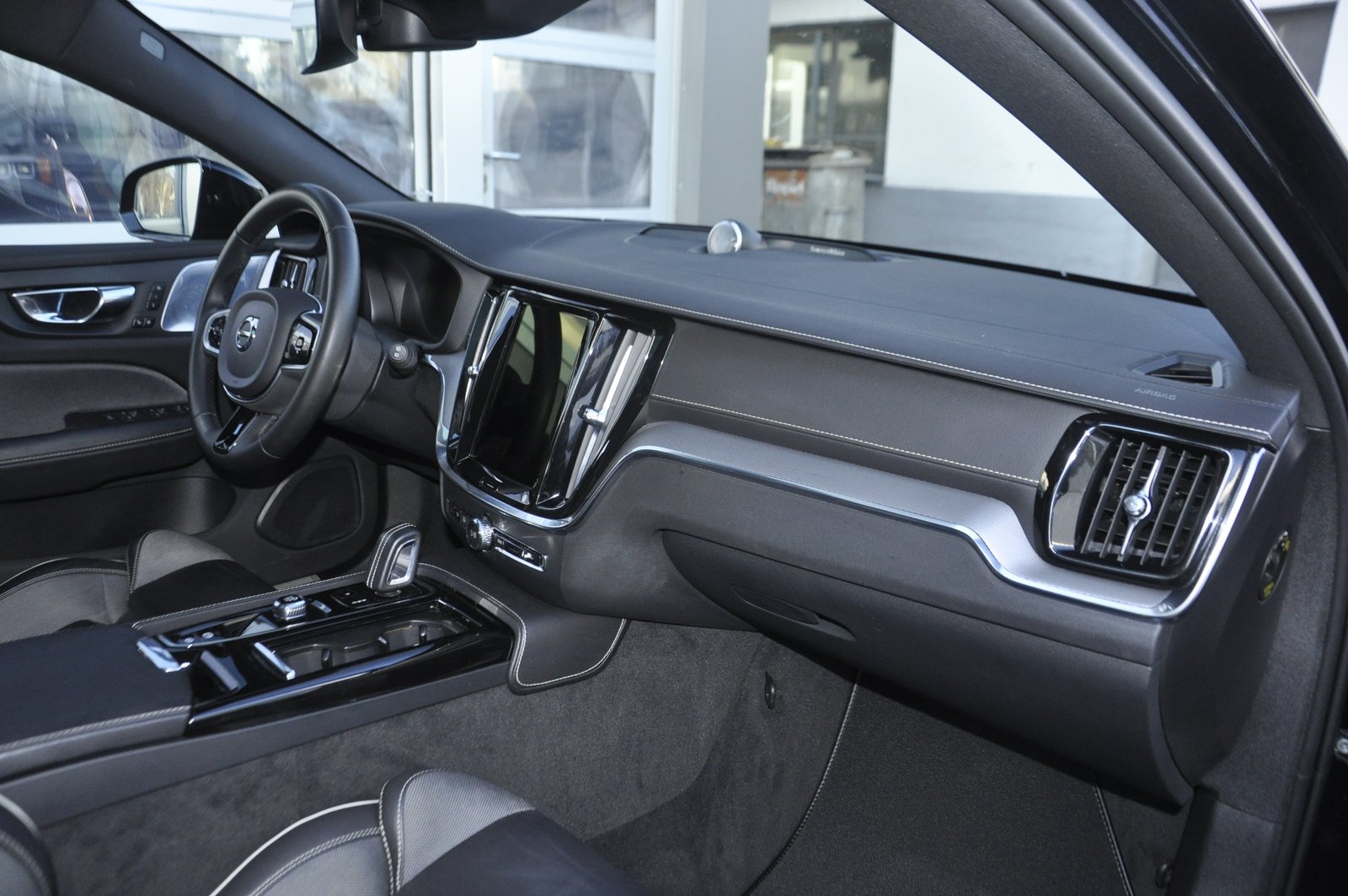 VOLVO V60 T8 eAWD Twin Engine Polestar Geartronic I Anhänge, Plug-in-Hybrid Benzin/Elektro, Occasion / Gebraucht, Automatik - 6