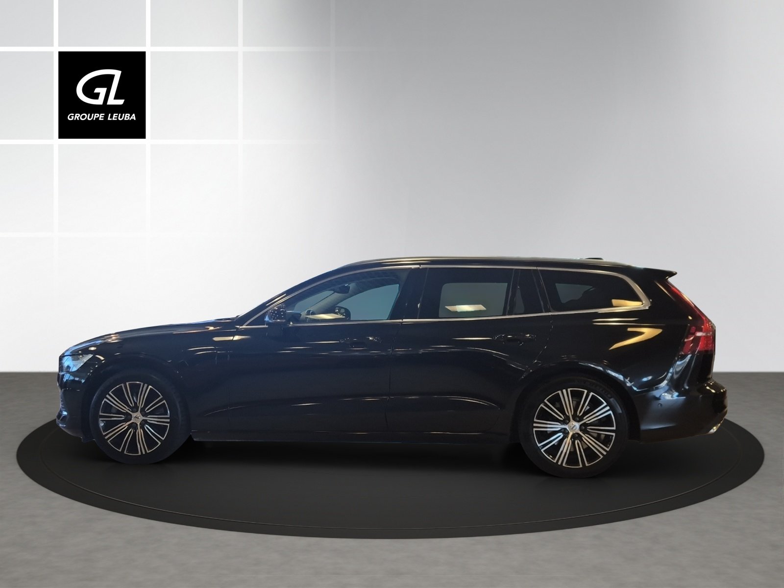 VOLVO V60 T6 eAWD Twin Engine Inscription Geartronic, Plug-in-Hybrid Benzin/Elektro, Occasion / Gebraucht, Automatik - 3