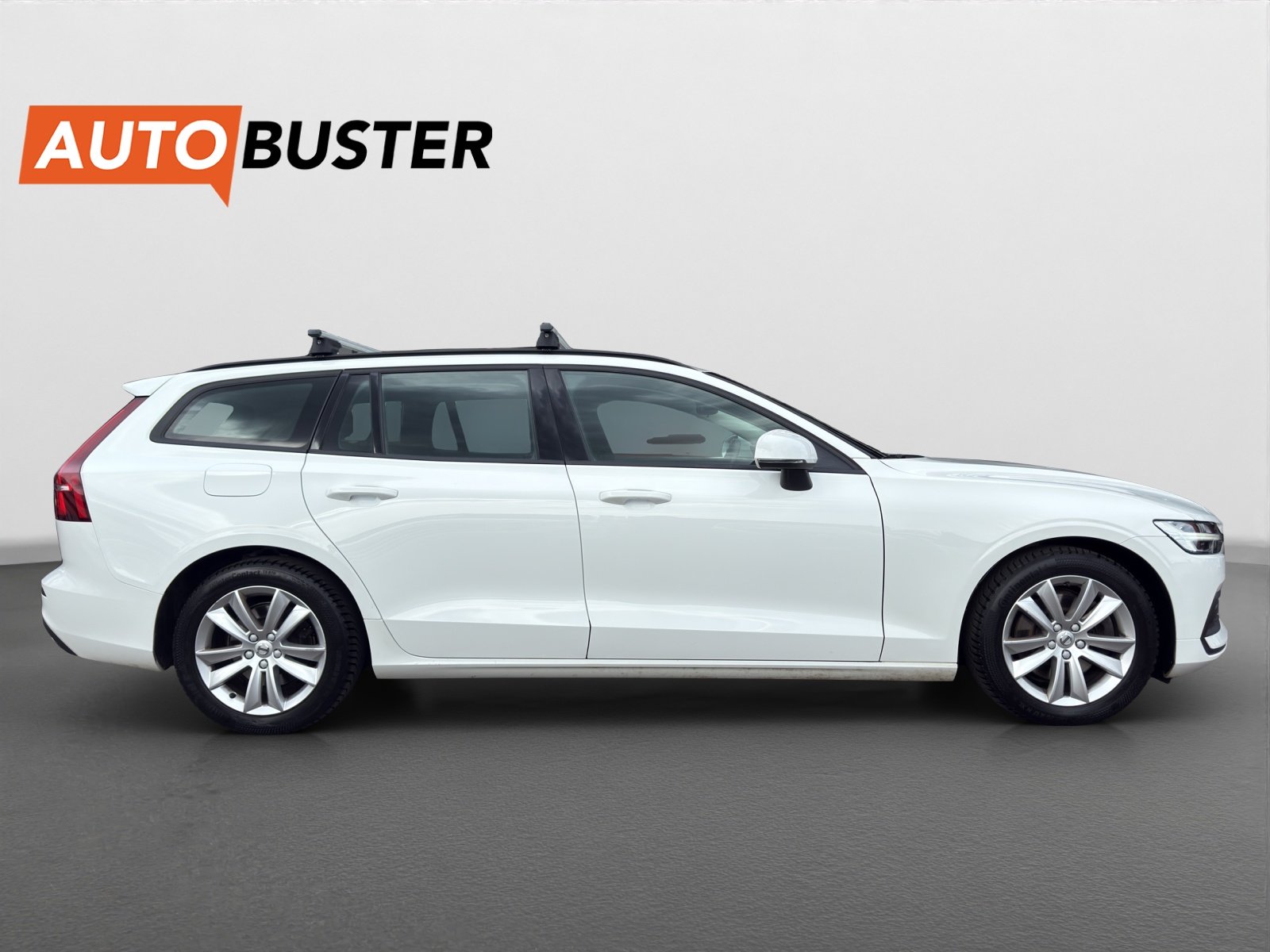 VOLVO V60 B3 Benzin Mild Hybrid Momentum Light Geartronic, Mild-Hybrid Petrol/Electric, Second hand / Used, Automatic - 6