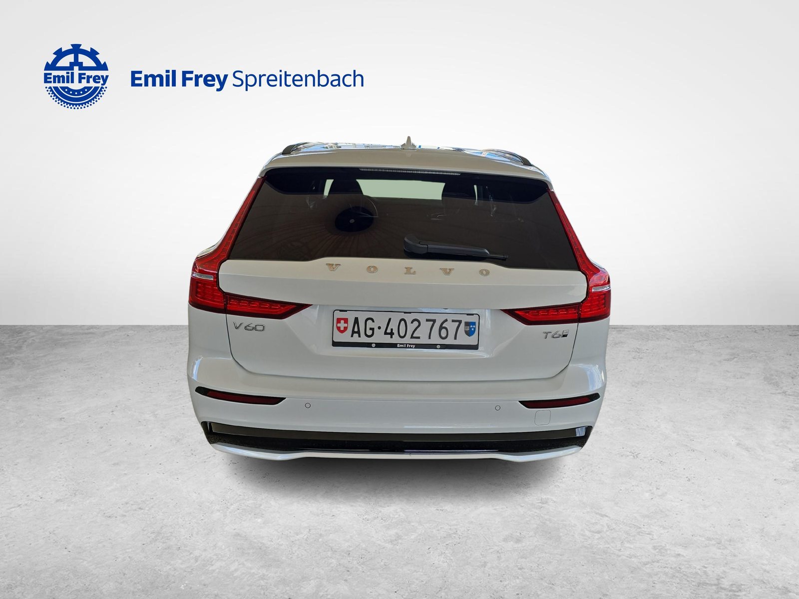 VOLVO V60 2.0 T6 TE Plus Dark eAWD / Jetzt mit attraktivem 1.9% Le, Hybride Rechargeable Essence/Électricité, Occasion / Utilisé, Automatique - 4