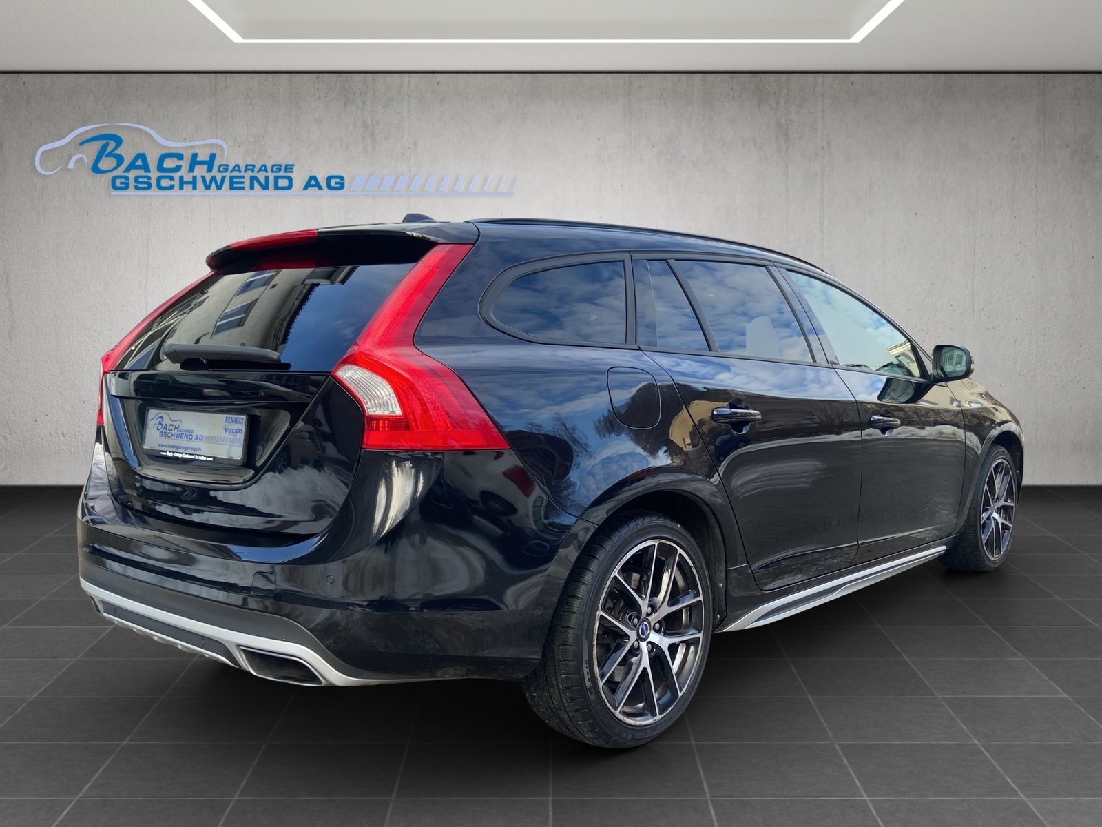 VOLVO V60 D4 AWD Family Edition Geartronic, Diesel, Occasioni / Usate, Automatico - 4