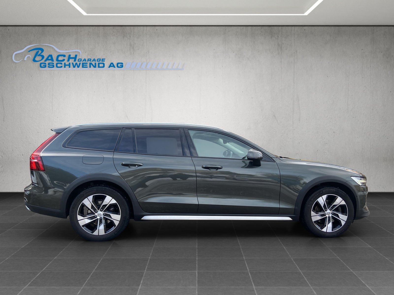 VOLVO V60 Cross Country B4 Diesel Mild Hybrid AWD Geartronic, Hybride Léger Diesel/Électricité, Occasion / Utilisé, Automatique - 3