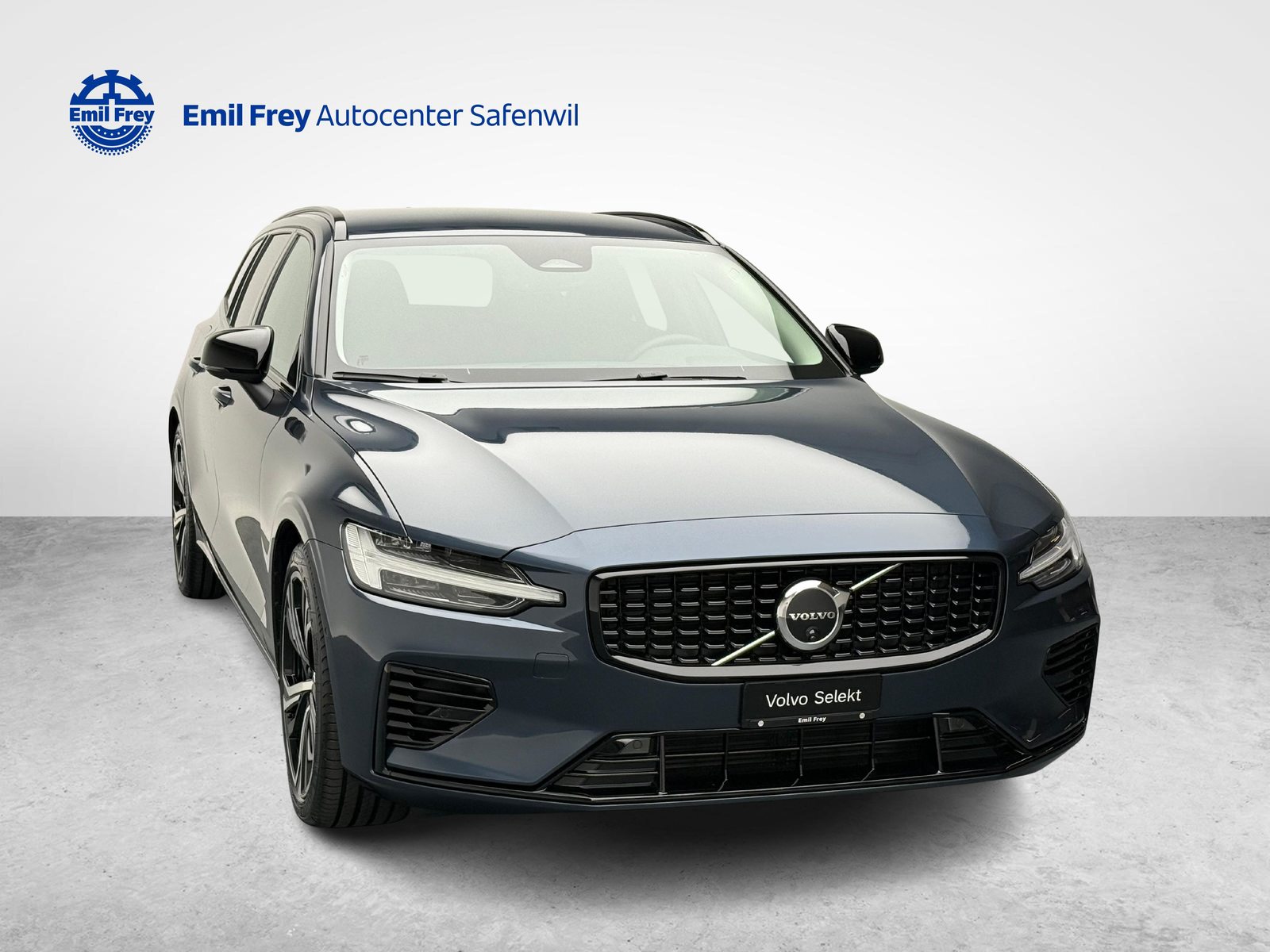 VOLVO V60 2.0 T6 TE Plus Dark eAWD, Hybride Rechargeable Essence/Électricité, Occasion / Utilisé, Automatique - 7