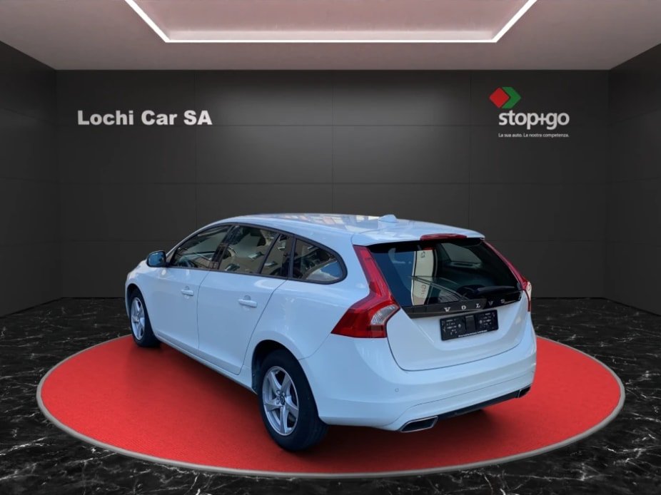 VOLVO V60 D4 Kinetic Geartronic, Diesel, Occasion / Gebraucht, Automatik - 4
