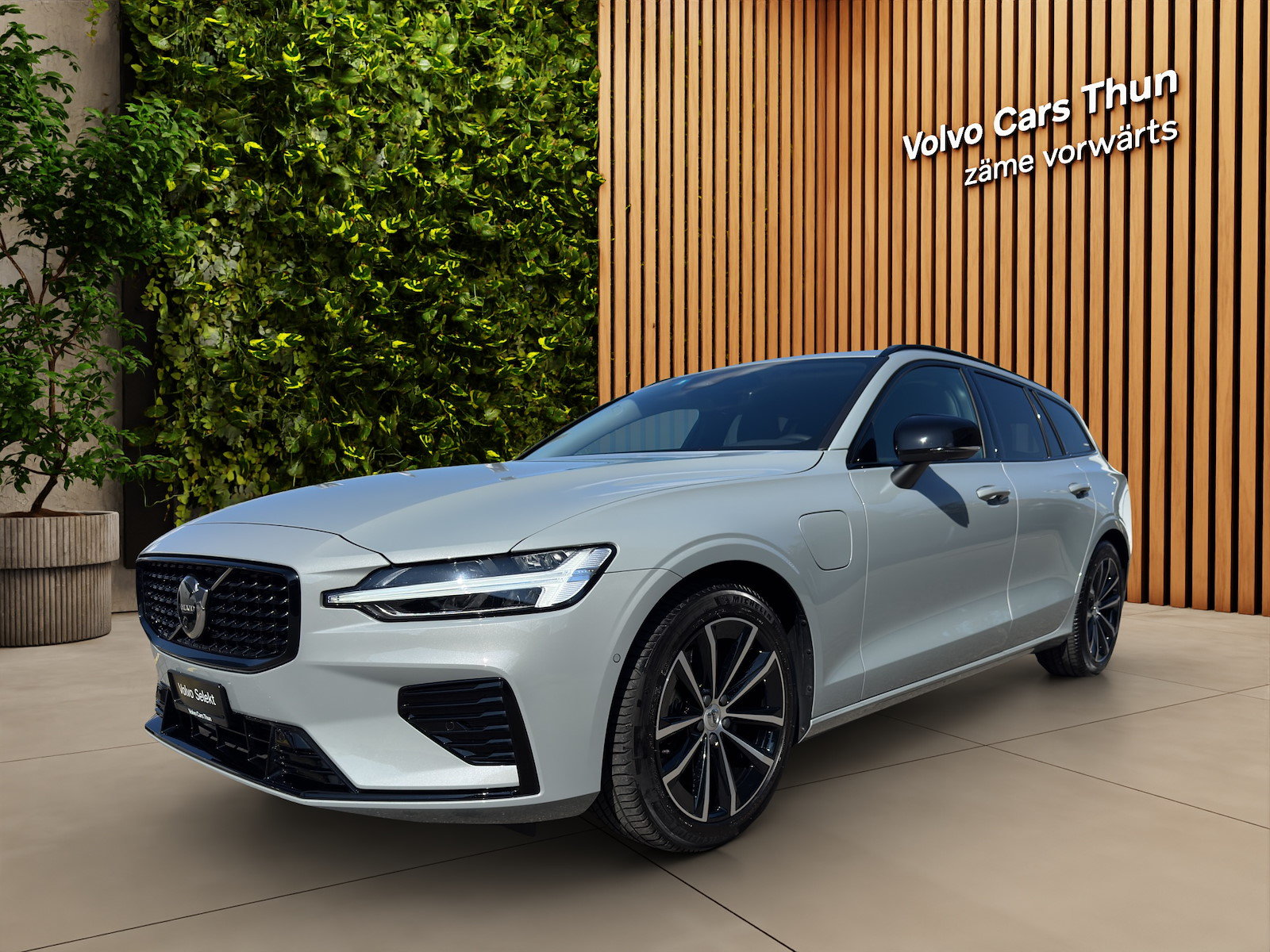 VOLVO V60 2.0 T6 TE Plus Dark eAWD