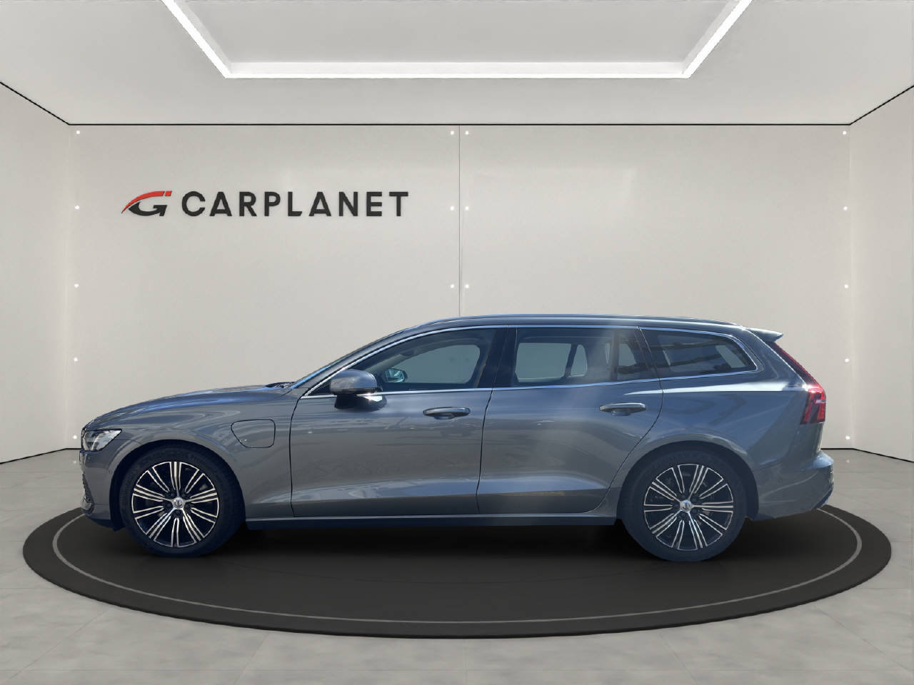 VOLVO V60 2.0 T8 TE Inscription eAWD, Plug-in-Hybrid Petrol/Electric, Second hand / Used, Automatic - 2