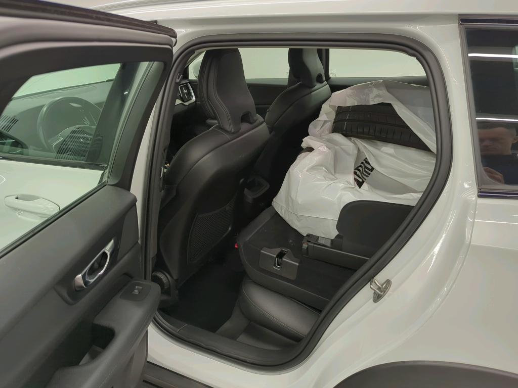VOLVO V60 Cross Country B4 Diesel Mild Hybrid AWD Geartronic, Hybride Leggero Diesel/Elettrica, Occasioni / Usate, Automatico - 5