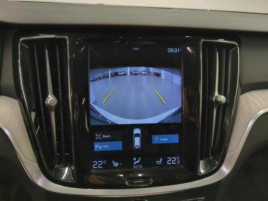 VOLVO V60 Cross Country B4 Diesel Mild Hybrid AWD Geartronic, Hybride Leggero Diesel/Elettrica, Occasioni / Usate, Automatico - 6