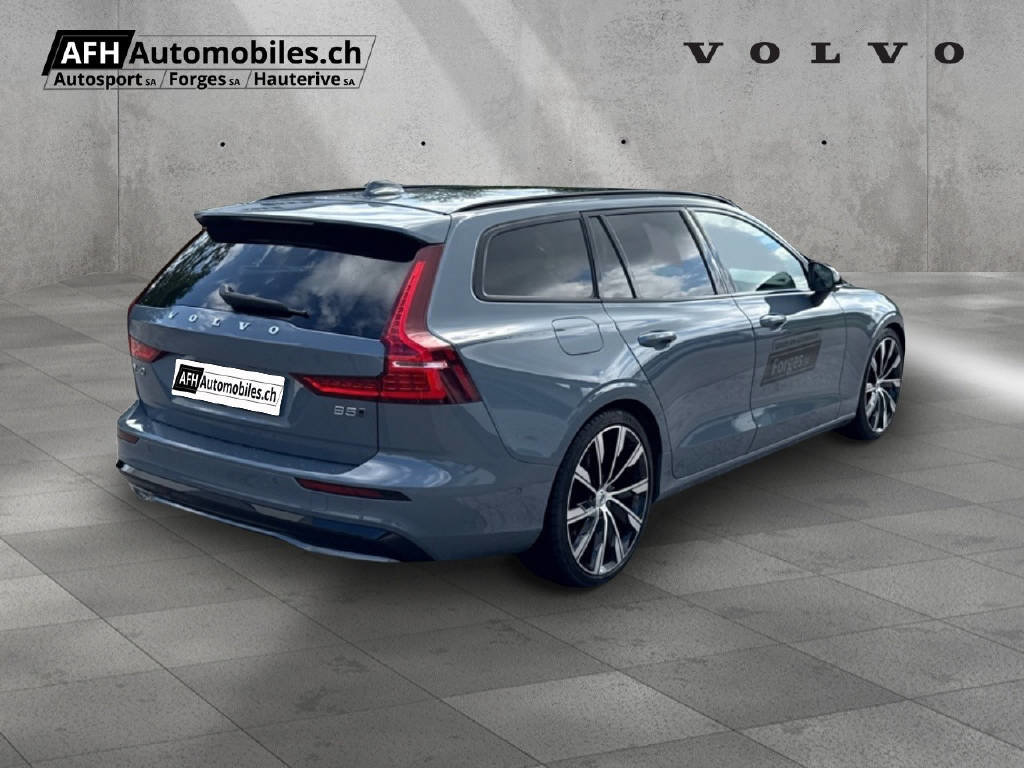 VOLVO V60 2.0 B5 Ultimate Dark AWD, Mild-Hybrid Benzin/Elektro, Occasion / Gebraucht, Automatik - 6