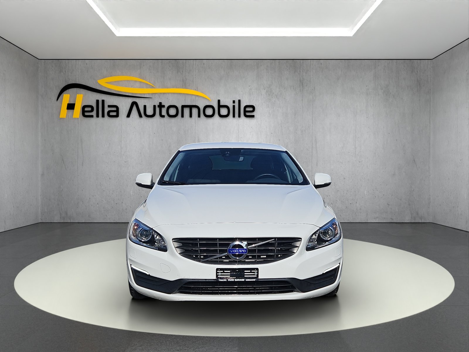 VOLVO V60 D2 Kinetic Geartronic, Diesel, Occasioni / Usate, Automatico - 2
