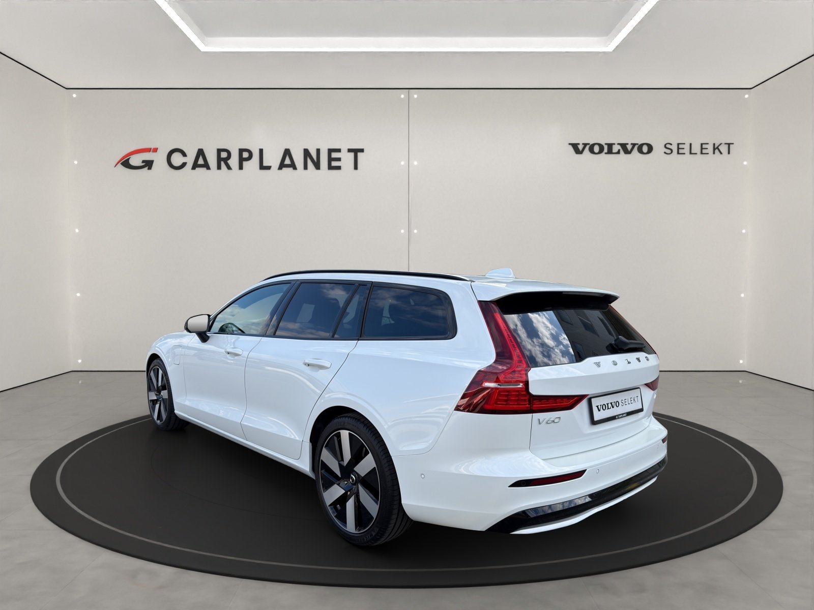 VOLVO V60 2.0 T8 TE Ultra Dark eAWD, Plug-in-Hybrid Benzina/Elettrica, Occasioni / Usate, Automatico - 2
