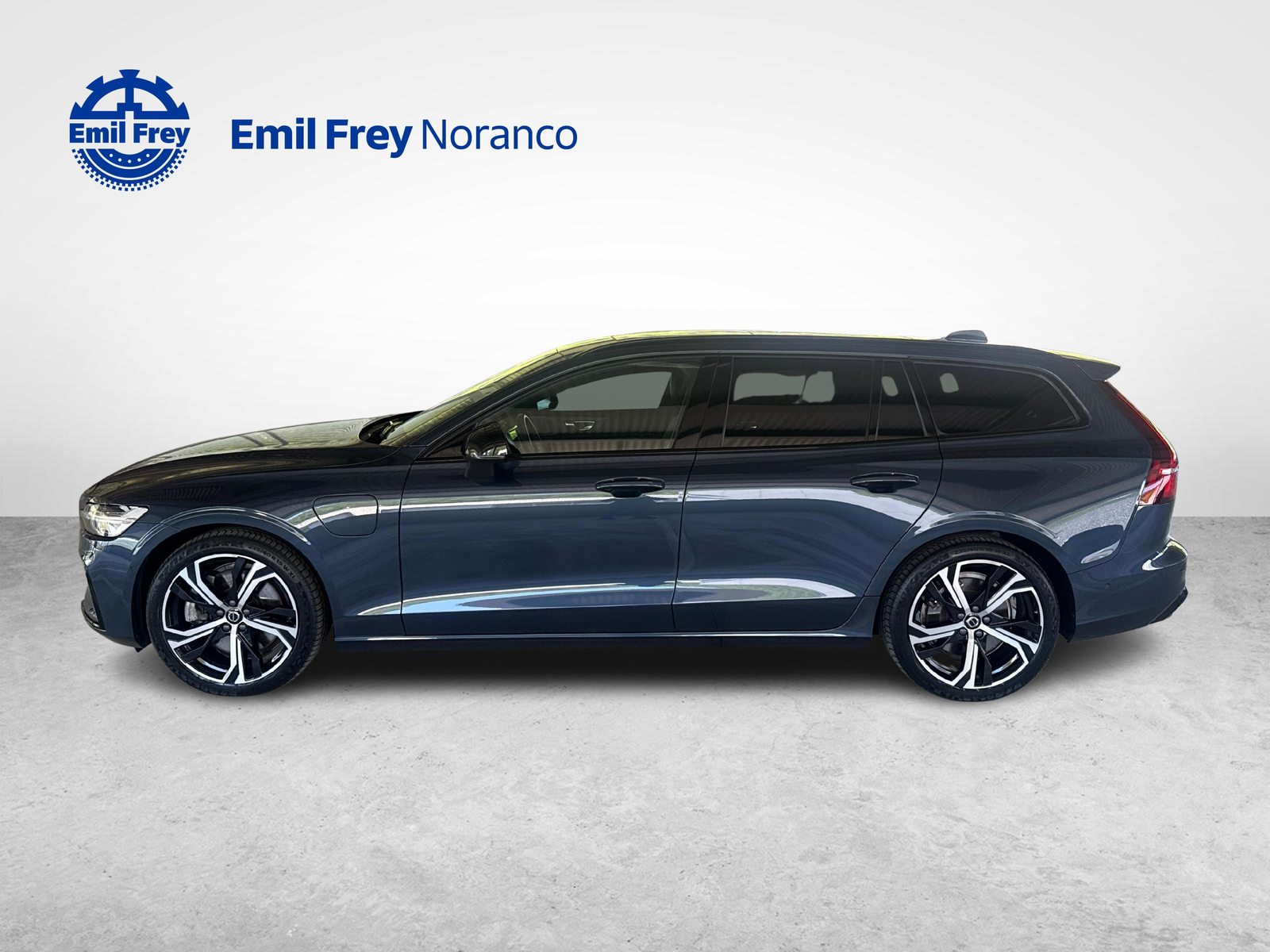 VOLVO V60 2.0 T6 TE Plus Dark eAWD - gancio traino elettrico e pne, Plug-in-Hybrid Benzin/Elektro, Occasion / Gebraucht, Automatik - 2