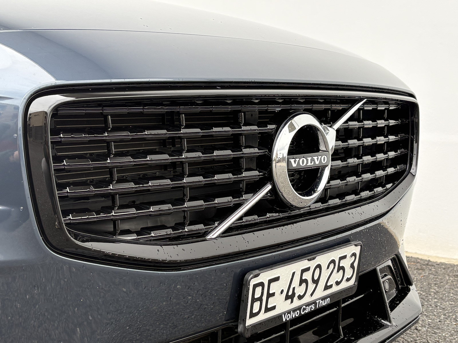 VOLVO V60 2.0 T6 TE R-Design eAWD, Hybride Rechargeable Essence/Électricité, Occasion / Utilisé, Automatique - 3