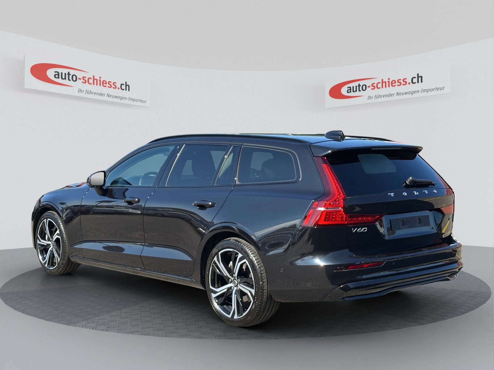 VOLVO V60 B4 Plus Dark DCT, Hybride Léger Essence/Électricité, Occasion / Utilisé, Automatique - 3