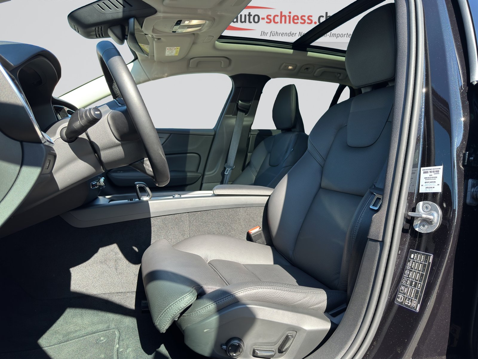 VOLVO V60 B4 Plus Dark DCT, Hybride Léger Essence/Électricité, Occasion / Utilisé, Automatique - 6