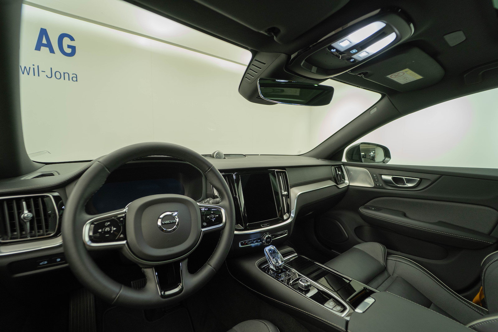 VOLVO V60 2.0 T8 TE Polestar eAWD, Hybride Rechargeable Essence/Électricité, Occasion / Utilisé, Automatique - 7