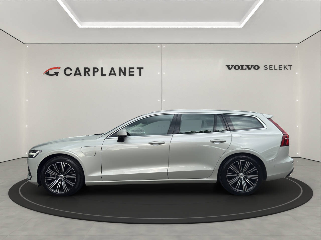 VOLVO V60 2.0 T8 TE Inscription eAWD, Second hand / Used, Automatic - 3