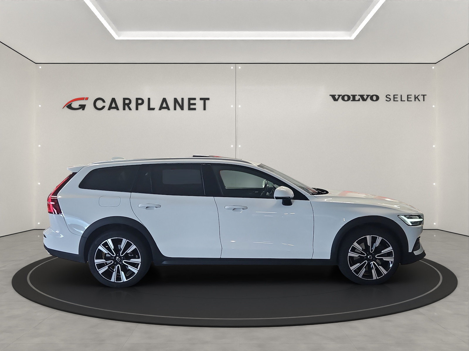 VOLVO V60 Cross Country 2.0 D4 AWD, Diesel, Occasion / Gebraucht, Automatik - 2