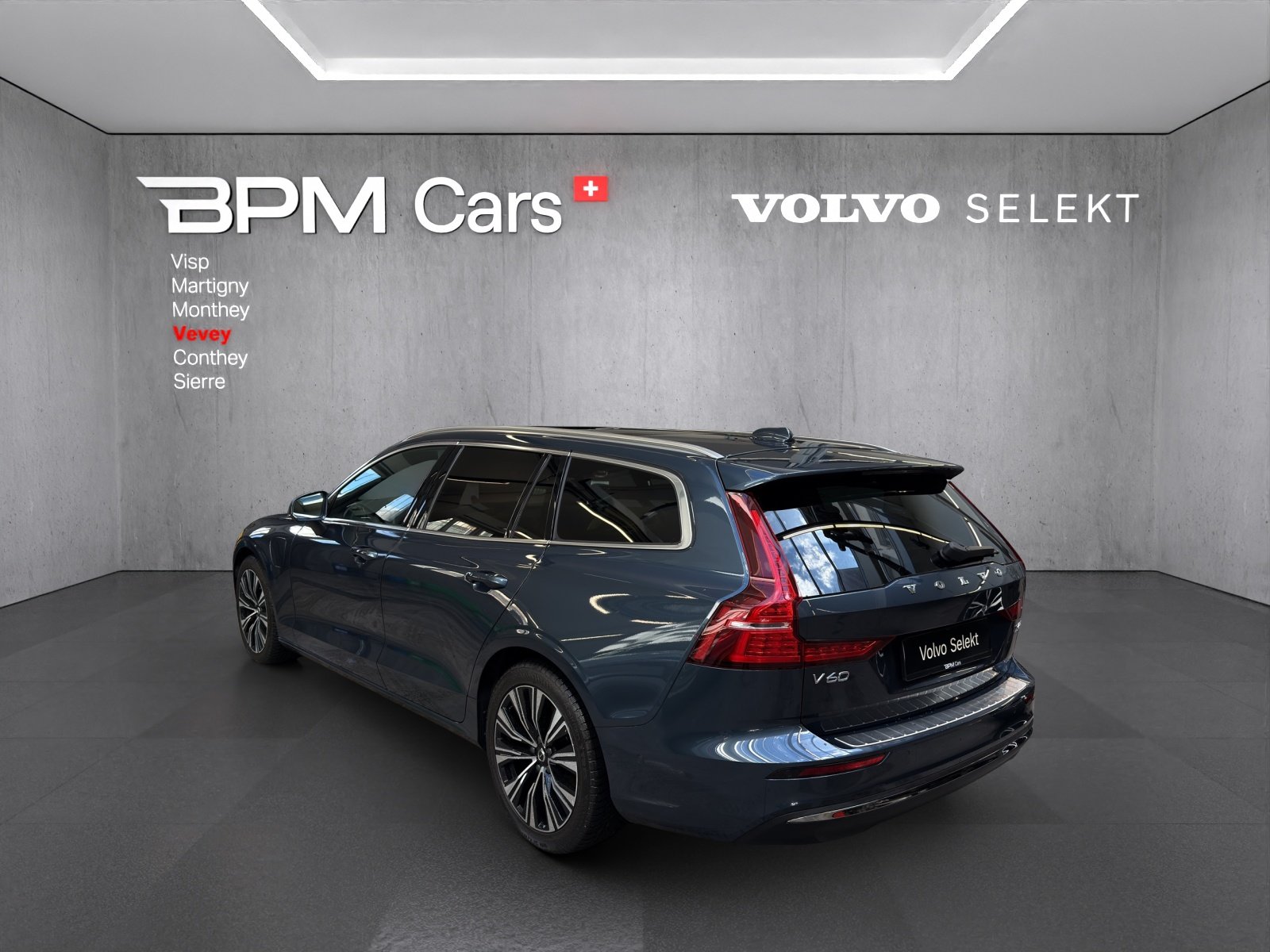 VOLVO V60 T6 eAWD Plug in Hybrid Ultra Bright Geartronic, Plug-in-Hybrid Benzina/Elettrica, Occasioni / Usate, Automatico - 3
