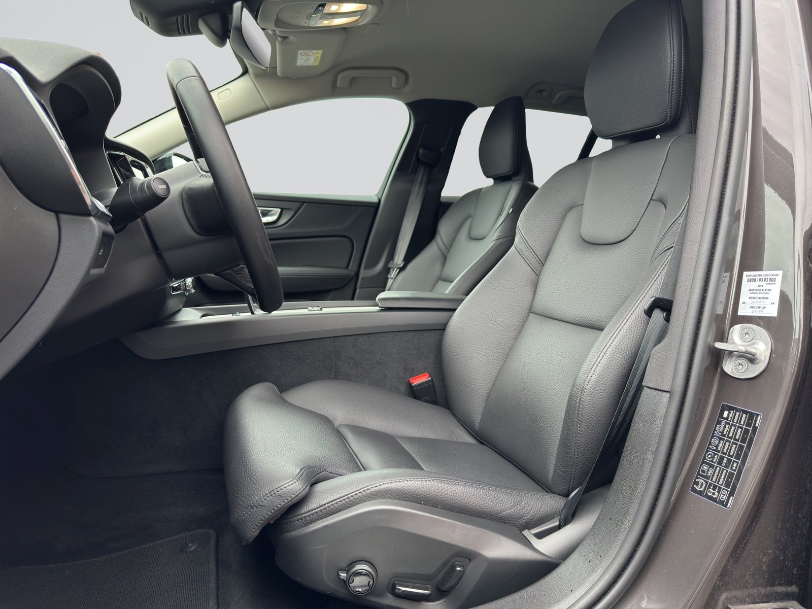 VOLVO V60 B4 Plus Dark DCT, Hybride Leggero Benzina/Elettrica, Occasioni / Usate, Automatico - 6