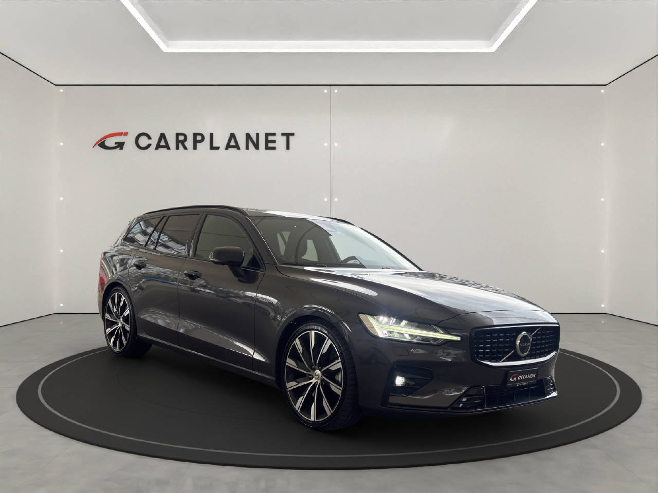VOLVO V60 2.0 B5 Ultimate Dark AWD, Mild-Hybrid Benzin/Elektro, Occasion / Gebraucht, Automatik - 2