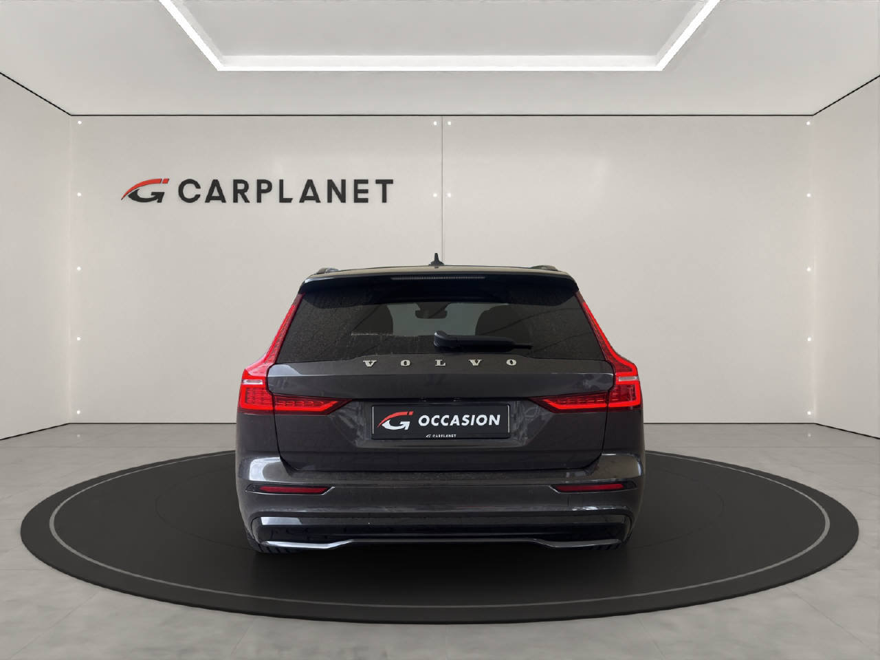 VOLVO V60 2.0 B5 Ultimate Dark AWD, Mild-Hybrid Benzin/Elektro, Occasion / Gebraucht, Automatik - 4