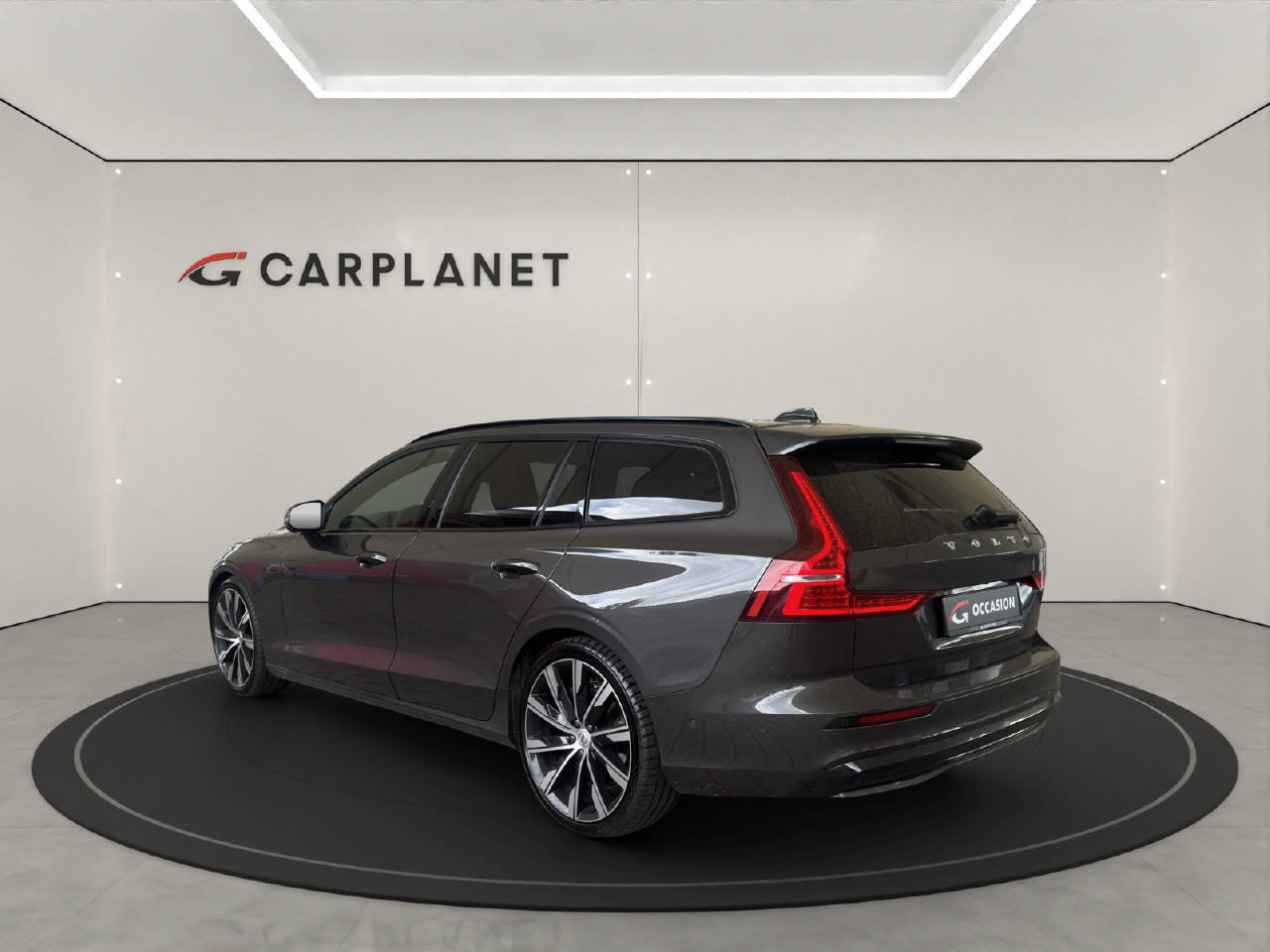 VOLVO V60 2.0 B5 Ultimate Dark AWD, Mild-Hybrid Benzin/Elektro, Occasion / Gebraucht, Automatik - 6