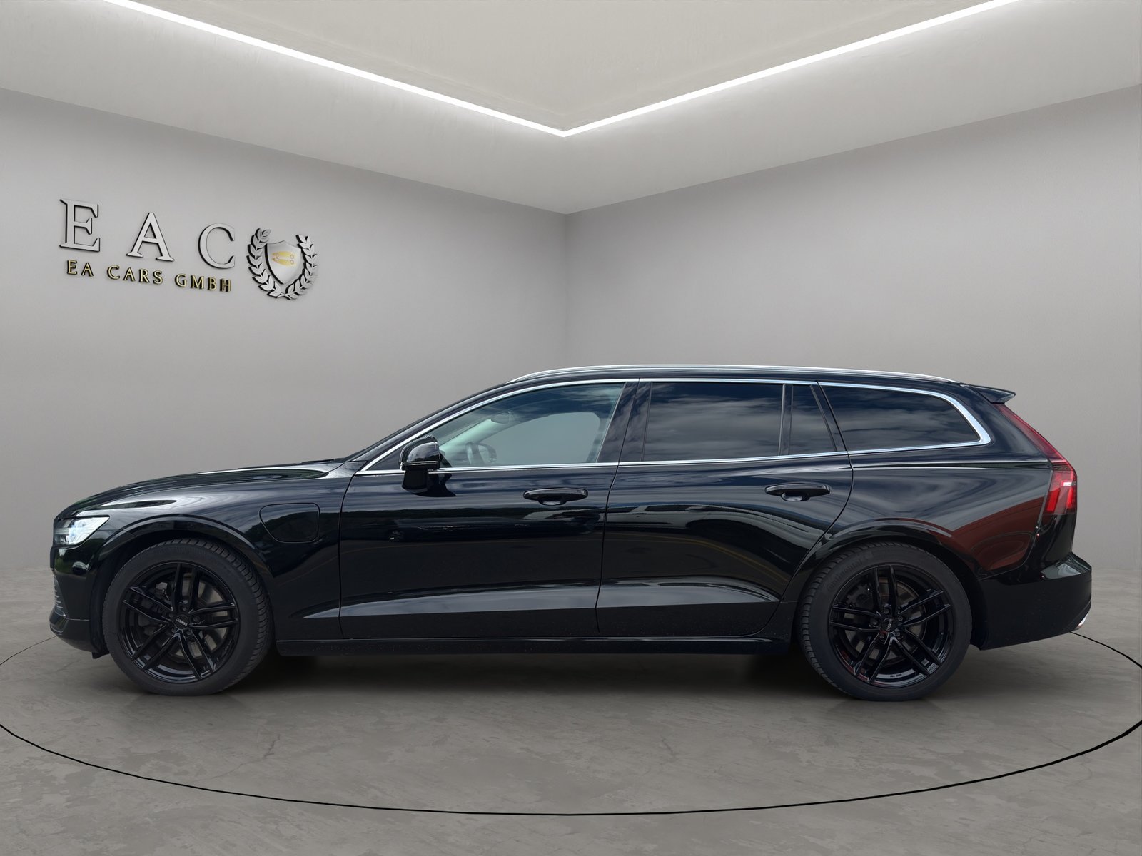 VOLVO V60 T6 eAWD Twin Engine Inscription Geartronic, Hybride Rechargeable Essence/Électricité, Occasion / Utilisé, Automatique - 2