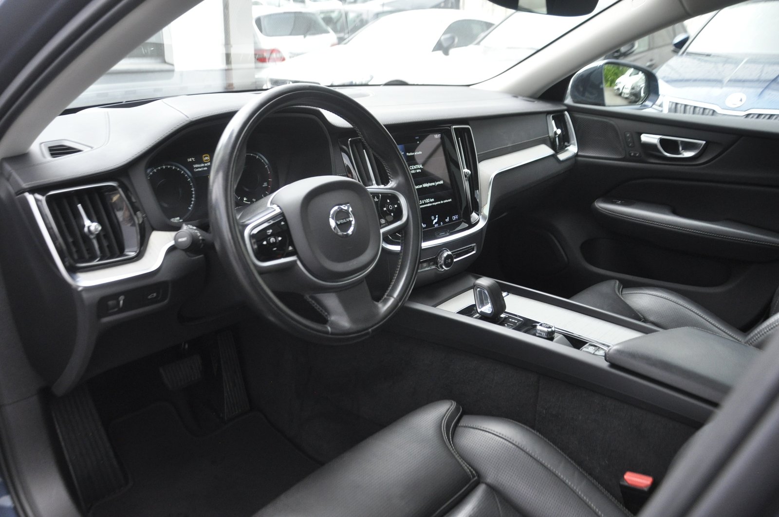 VOLVO V60 Cross Country B5 Benzin Mild Hybrid AWD Geartronic, Mild-Hybrid Petrol/Electric, Second hand / Used, Automatic - 5