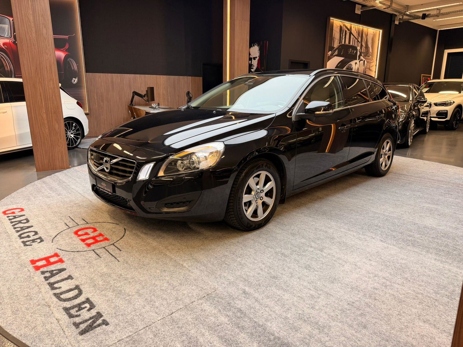 VOLVO V60 2.0 D3 Momentum S/S, Diesel, Occasion / Gebraucht, Automatik - 3