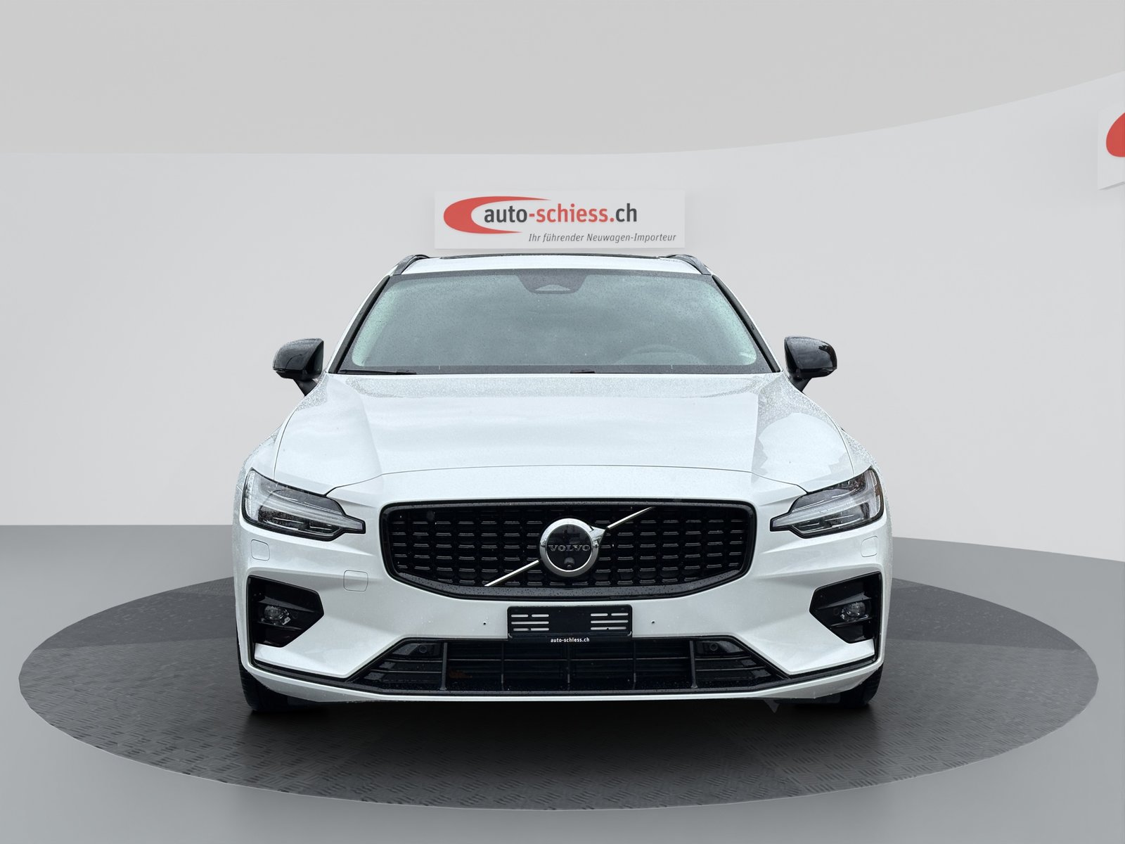 VOLVO V60 B4 Plus Dark DCT, Hybride Leggero Benzina/Elettrica, Occasioni / Usate, Automatico - 2