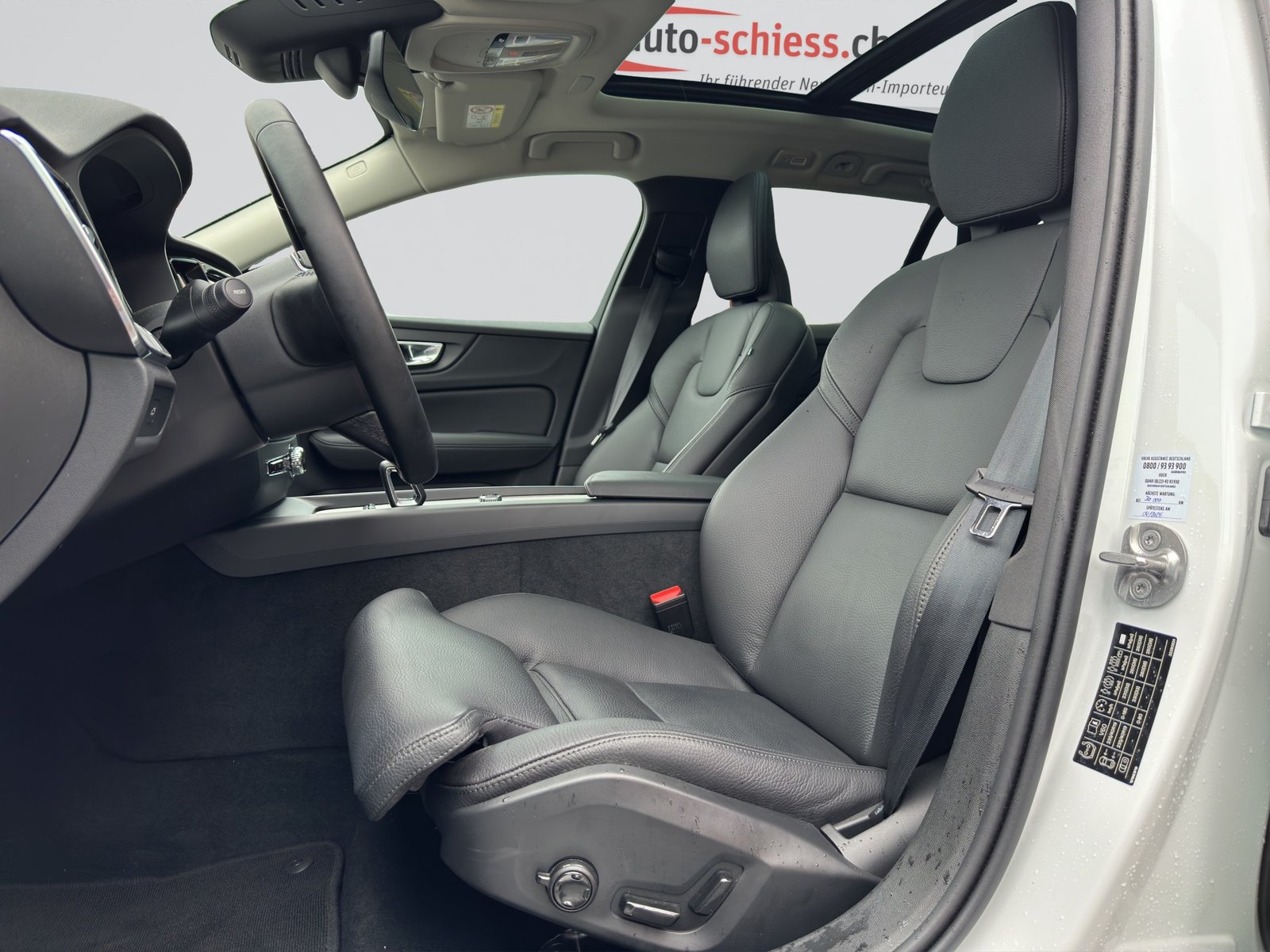 VOLVO V60 B4 Plus Dark DCT, Hybride Leggero Benzina/Elettrica, Occasioni / Usate, Automatico - 6