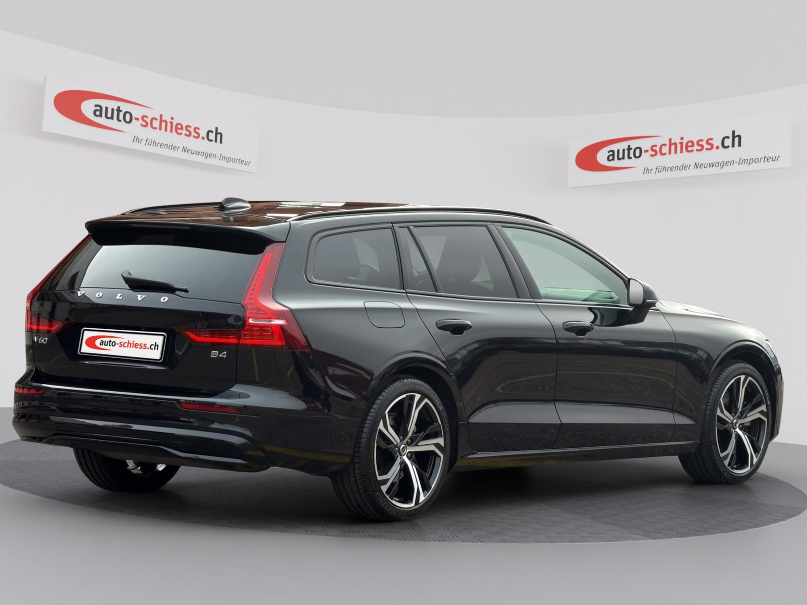 VOLVO V60 B4 Plus Dark DCT, Hybride Leggero Benzina/Elettrica, Occasioni / Usate, Automatico - 4