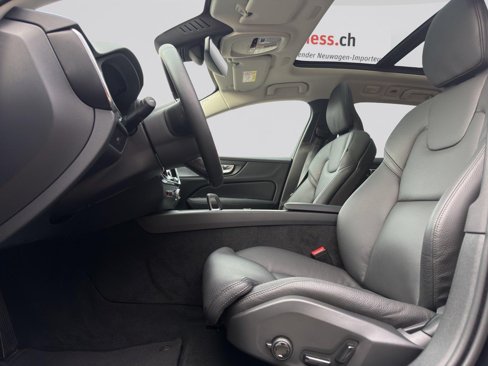 VOLVO V60 B4 Plus Dark DCT, Hybride Leggero Benzina/Elettrica, Occasioni / Usate, Automatico - 6